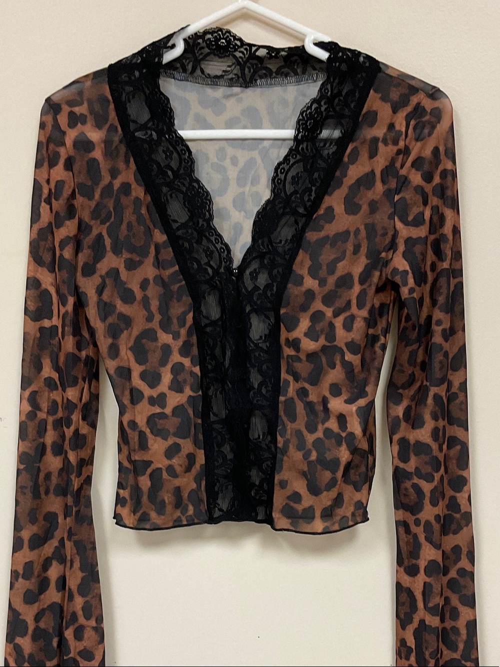 Leopard Mesh Lace-Trim Long Sleeve Cardigan style Top - Black & Brown. NIOP.